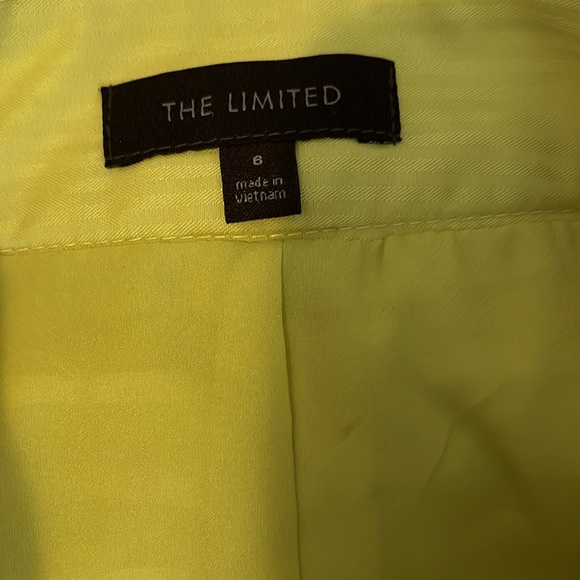 The Limited Polka Dots Embroidered Pencil Skirt in Lemon Yellow Size 6 - Picture 5 of 7